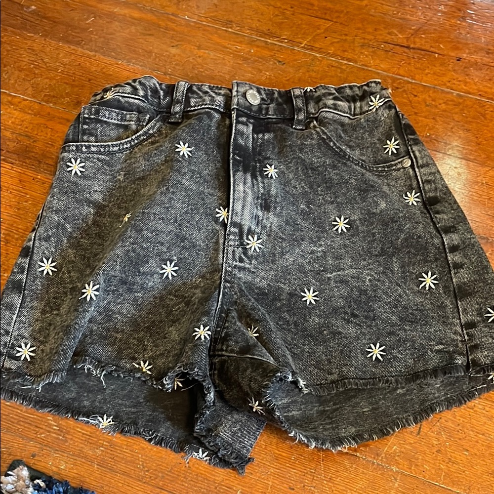 Air Class Black Denim Shorts with Floral Embroidery